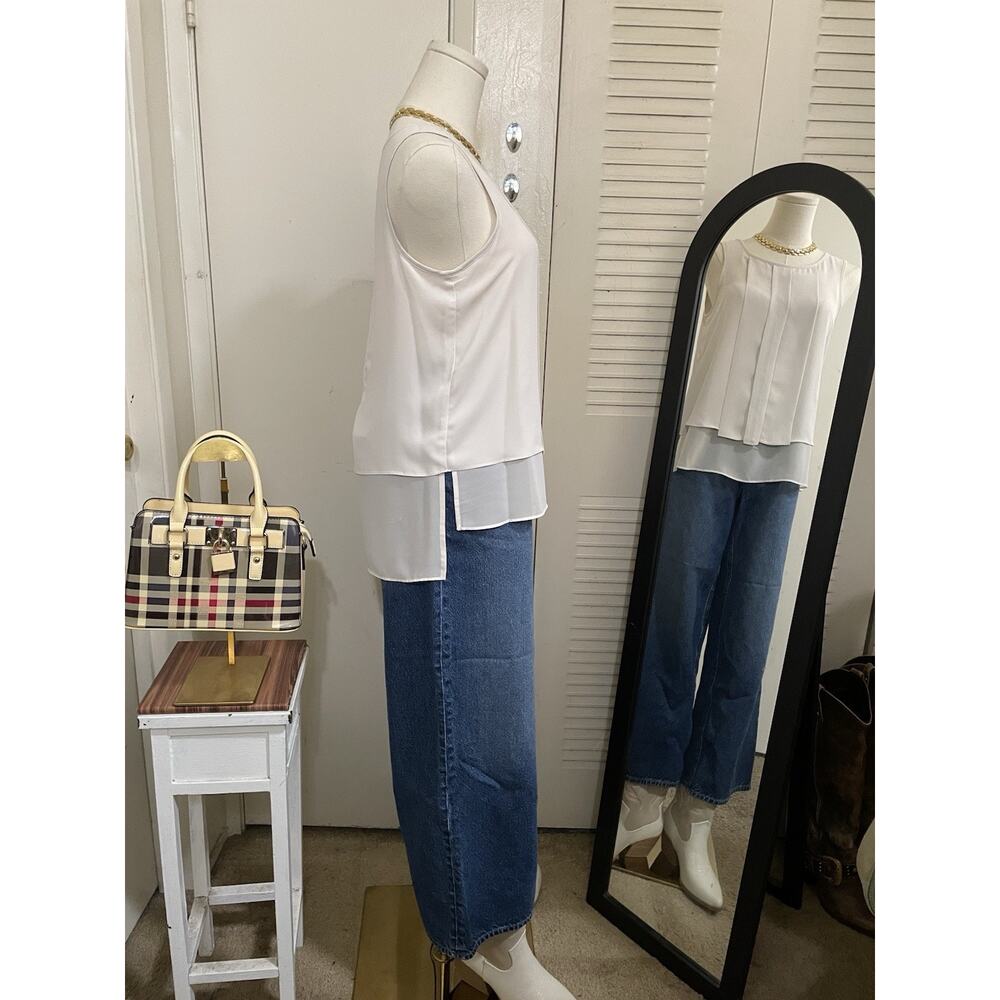 HD in Paris Anthropologie Sleeveless Pleated Sheer Top Size 2 Made In Indonesia - Picture 3 of 8